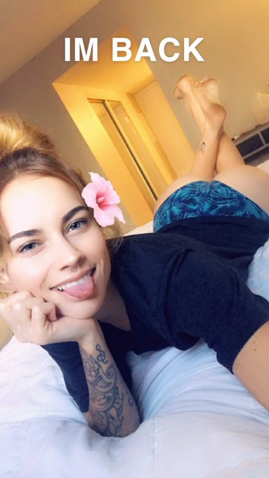 I&rsquo;m back on snap... add it up! @ iguccicoochi https://t.co/afeZuGv4E5<a href="/tag/tgif"class="tags"><span>#tgif</span></a>