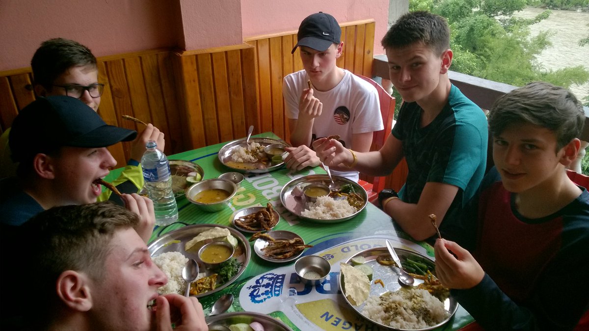 Alan Holmes tweet media