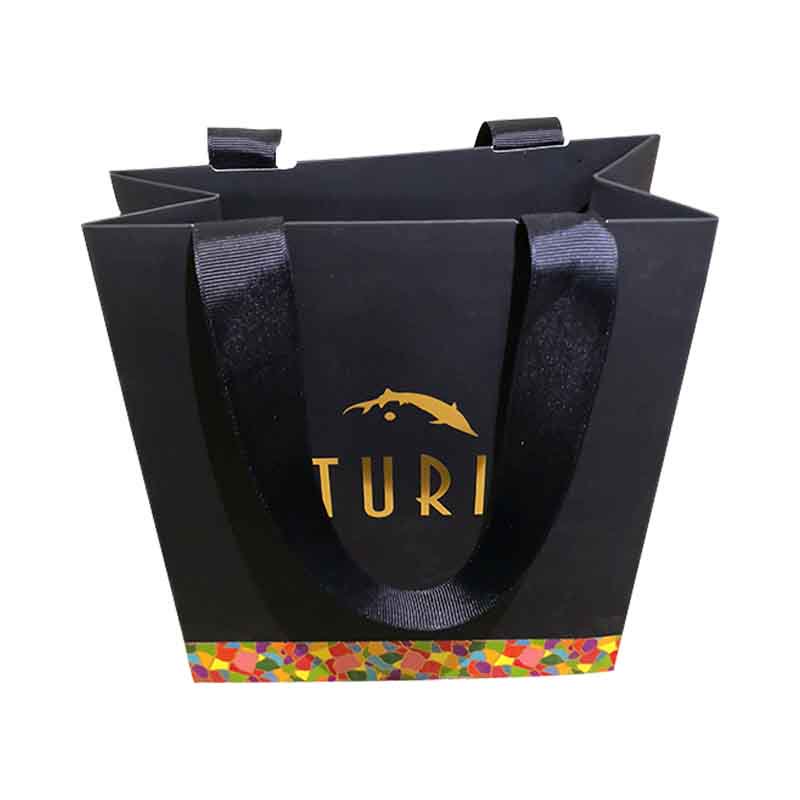 Hengshengprint's tweet image. Customized high quality Handbag (gift bag) Printing: One of the products you may buy. fspackprinting.com/customized-hig… #paperboxpackaging #custompackagingboxes