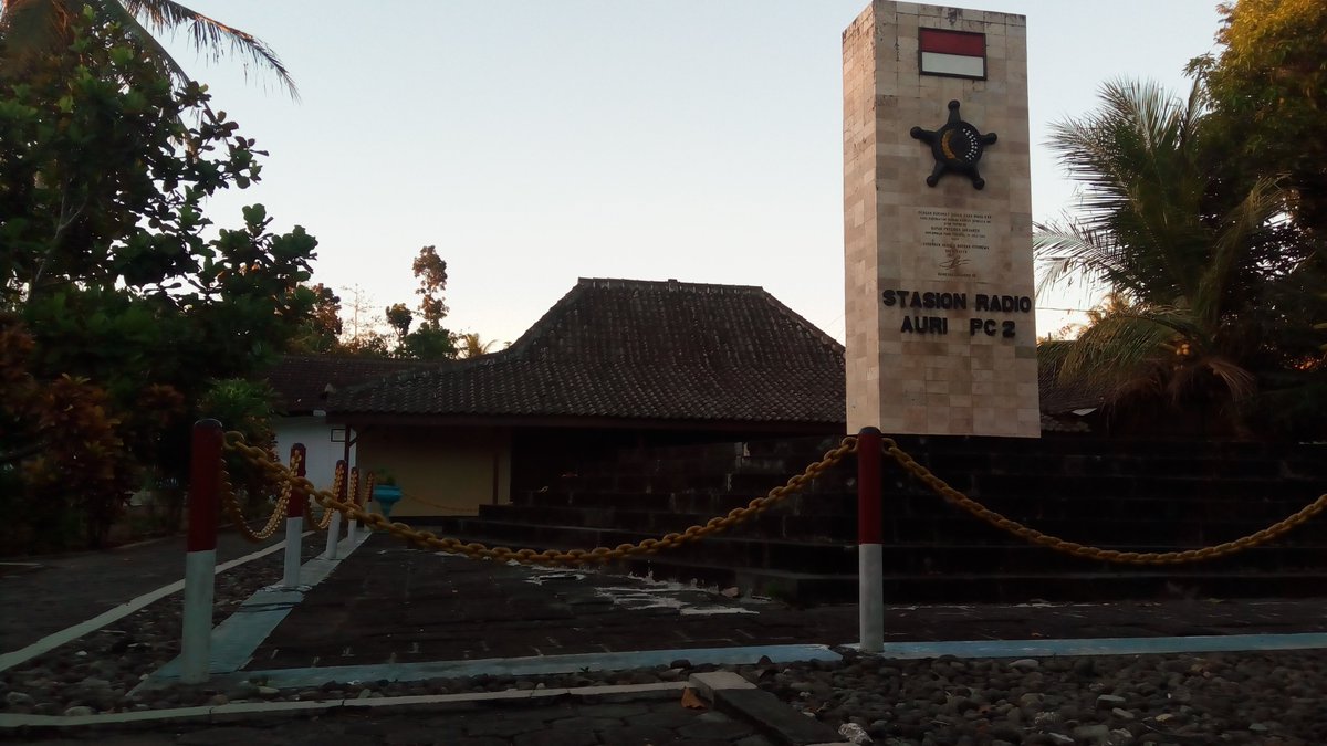 bangkar's tweet photo. @Harian_Jogja mohon bantuan memperkenalkan salah satu sejarah merdekanya indonesia..supaya tetap lestari. Monumen radio auri pc 2. Di playen gununungkidul https://t.co/695kJDgzcu