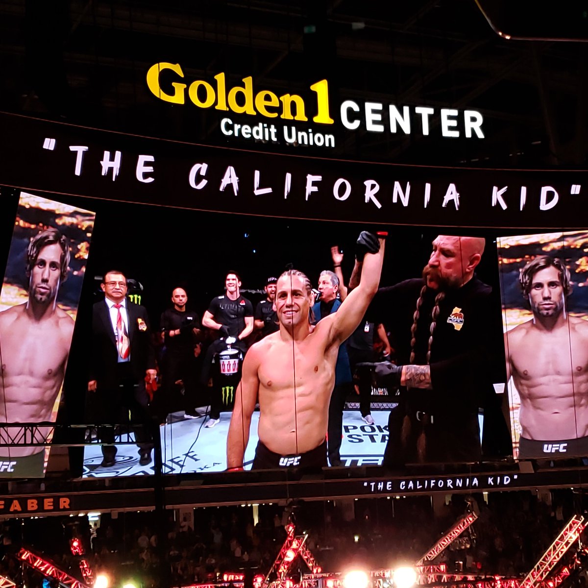 athleticfan33's tweet photo. What a night! The #CaliforniaKid returns and wins by KO in 46 seconds!
@UrijahFaber
#UFC #UFCSacramento #UFCFightNight #UFCFightNight155 https://t.co/AbYdr5F5c0