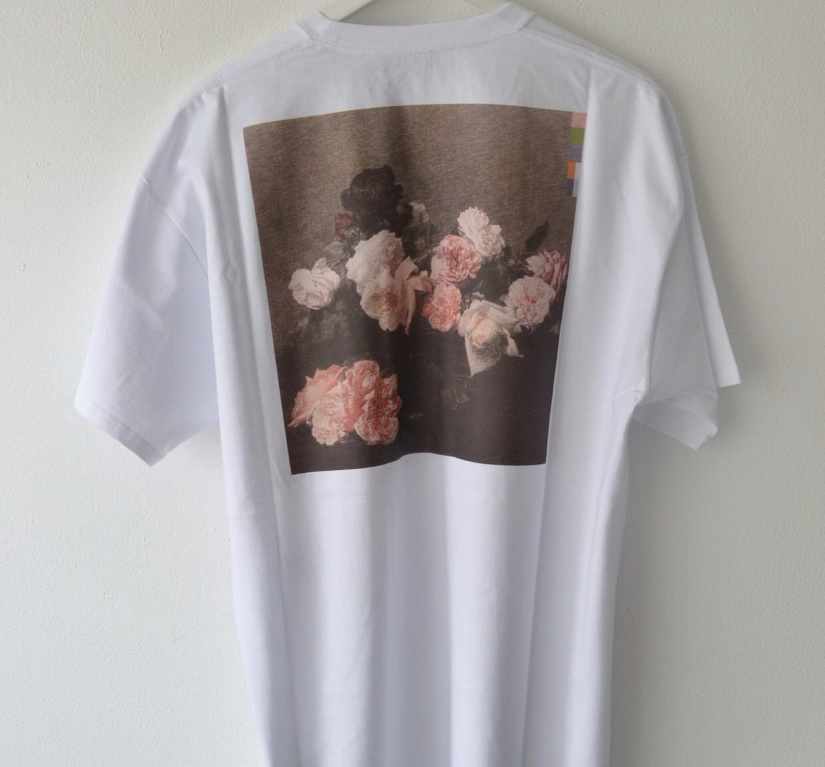 knicksterritory's tweet photo. One of the designers in my #FourthCollection is #RafSimons. In his S/S18 collection he pays tribute to famed graphic designer Peter Seville. Images taken are from album artwork from Seville on ‘New Order’ album Power, Corruption,Lies.’ #SainteJames #grailed https://t.co/D0NqDrfxC6