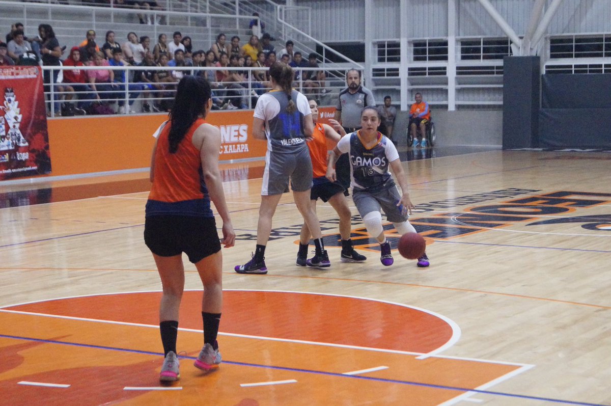 ClubGamosMx's tweet photo. Marcador final en #TerritorioLeon Xalapa

@ClubGamosMx 🦌 43-25💃🏻 @JarochasOficial 

#CopaXalapa 🏀 https://t.co/M6LRiCTYwM
