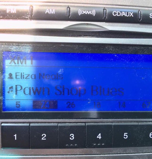 ElizaNealsRocks's tweet photo. #NewMusic 1️⃣0️⃣ #PawnShopBlues
#10 on #RackOfBlues Rack-Of-Blues #BBKings #Bluesville @SIRIUSXM #WomenWhoRock #WomenInBlues #ModernBlues #BluesRock ⭐️ from
EP 🔥 #SweetOrMean 🔥
Thanks JohnM 4photo
THANKYOU @LouBrutus #SiriusXM 💙💣 https://t.co/majNLQAdND