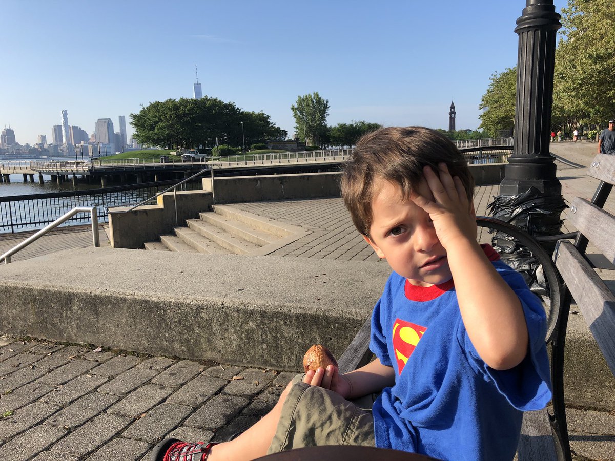 hMAG's tweet photo. Hot already...
#bagelbutton #sinatrapark #hoboken https://t.co/YVzmtBvQje