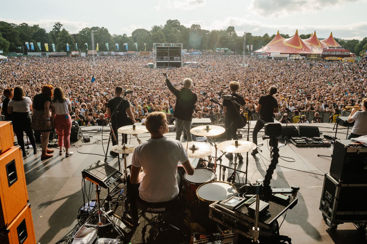 tramlines's tweet photo. No better way to spend a Saturday night! 🙌

Last day Sheffield.. here we gooo! 💃
📸 Fanatic https://t.co/B2E53d8ABk