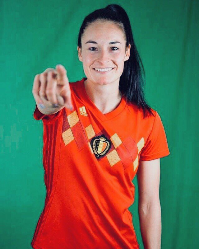 TessaWullaert's tweet photo. Happy national day to you 🇧🇪❤️ #grlpwr https://t.co/HYM8A7nVZN