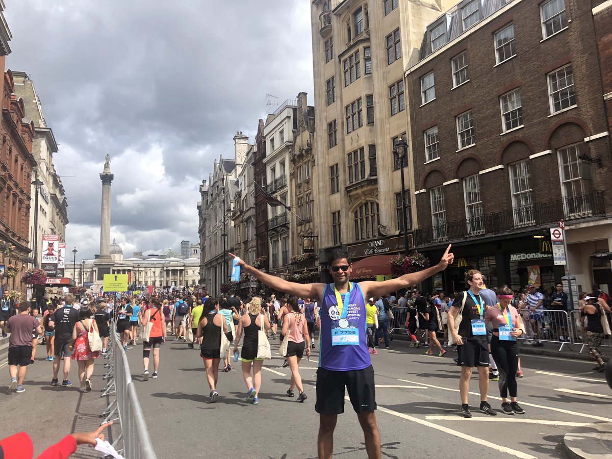 varanh's tweet photo. First 10K and first race ever. This one is for the kids @GreatOrmondSt and big thanks to everyone who donated to a great cause.  Clocked 57.37 and raised £900 👏🙏👍#ASICSLDN10K https://t.co/Yzx8crfE9K