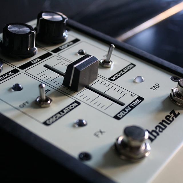 DelayDude's tweet photo. Needs a bit more space on the pedalboard, but it is worth it. .
All about delays on https://t.co/ugLYZKhj8I .
The blog & shop for #guitarists
.
.
.
#ibanez #echoshifter #pedal #pedalboard #analogdelay #analogdelaypedal #pedalporn #guitarpedals #guitarf… https://t.co/SM95w72VPV https://t.co/hayFNQIPJx