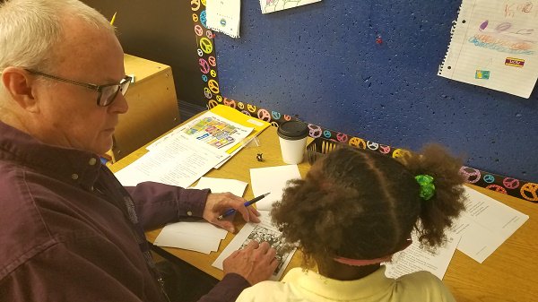 CLEvolunteers's tweet photo. #Volunteer to tutor K-3rd gr students in @CLEMetroSchools , @euclidschools https://t.co/R3EfxBxrl4 #Gen2Gen #CLELiteracy #WeReadHere @AARPOhio @EncoreOrg @CleveFoundation https://t.co/256W9fJs8D