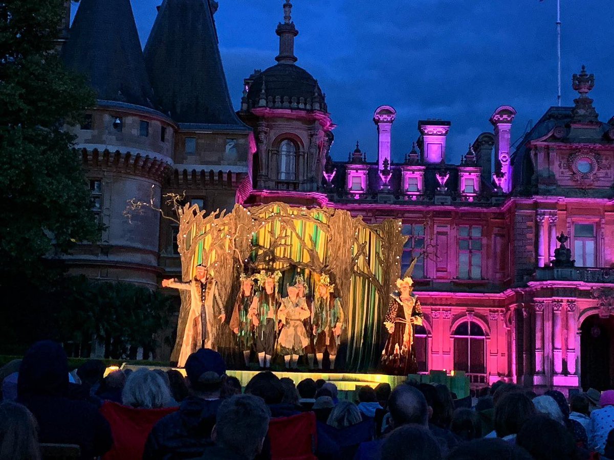 Jake_Alder's tweet photo. Had a spectacular time watching the Lord Chamberlain’s Men perform A Midsummer Night Dream at Waddesdon Manor last night #travelblogger #travelphotography #waddesdonmanor #nationaltrust @WaddesdonManor @nationaltrust #shakespeare #amidsummernightsdream #play @TLCMuk https://t.co/qEGMMTXvjh