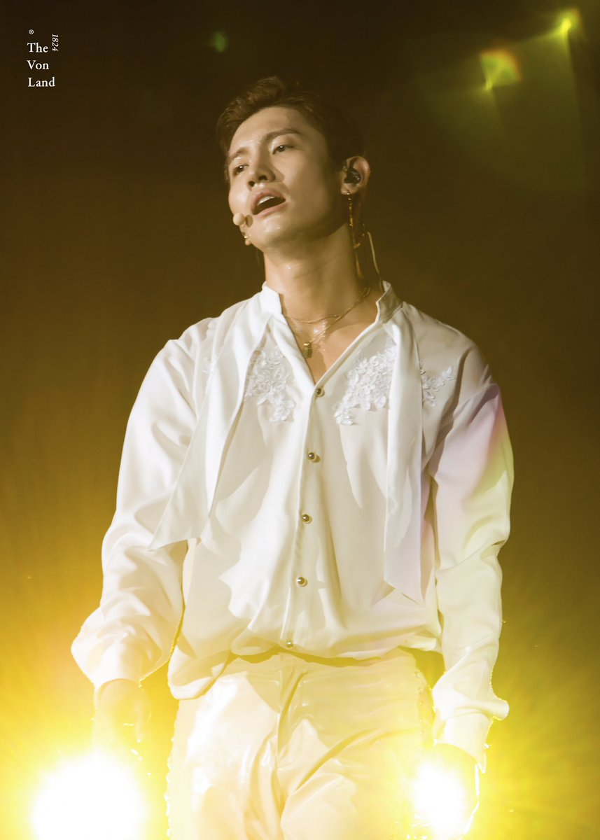 #沈昌珉 #최강창민 #심창민 #チャンミン #changmin

190720 -TVXQ! CONCERT - CIRCLE - #WITH in HongKong