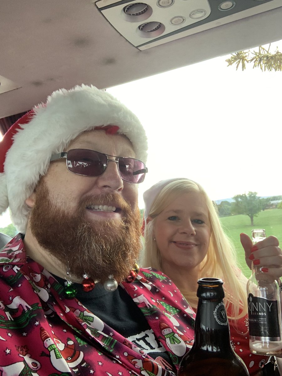 ingo74's tweet photo. @LondonBroncosRL @LondonBroncosSA On our way!! #jinglebells #christmasinjuly #COYS https://t.co/D0EwXhXeww
