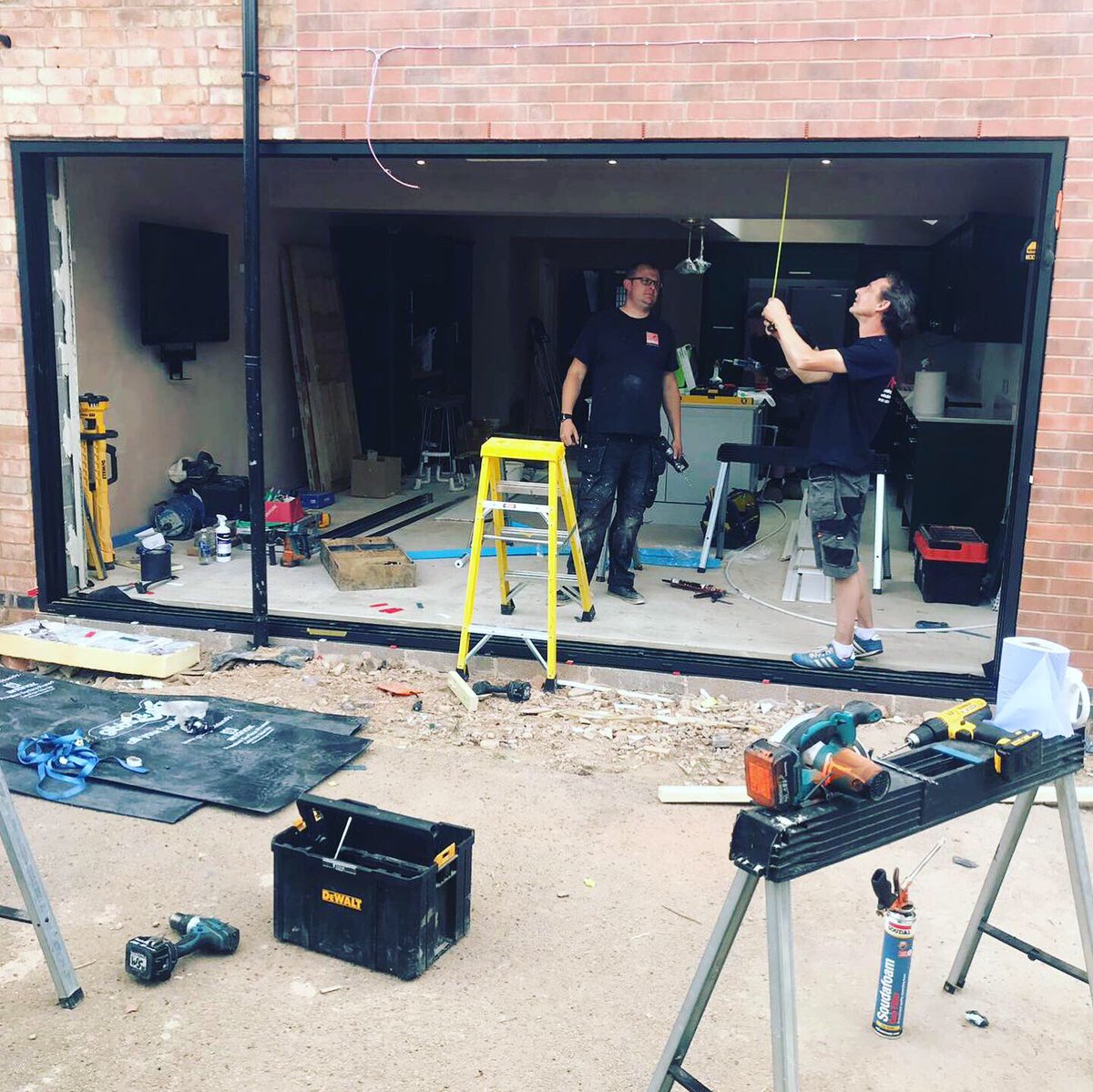 My house renovation is almost complete. I’ve loved making our house a home! Lots more pics on my Instagram pg- instagram.com/edwardianrenov…