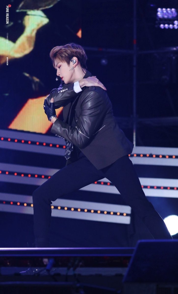 kang daniel pics tweet media
