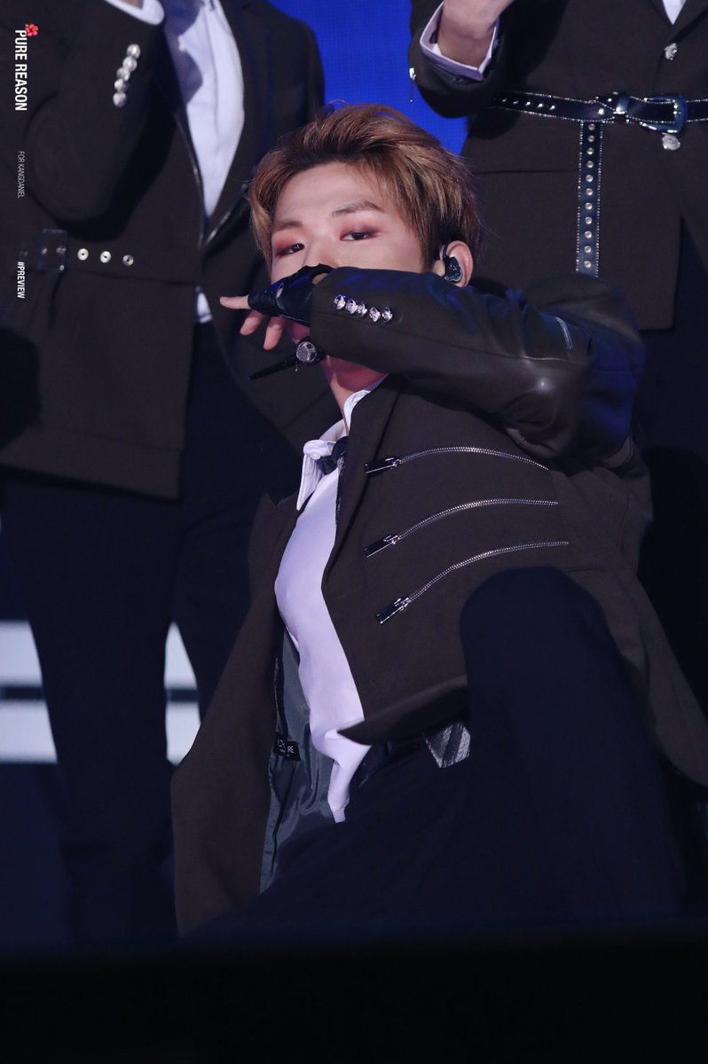 kang daniel pics tweet media