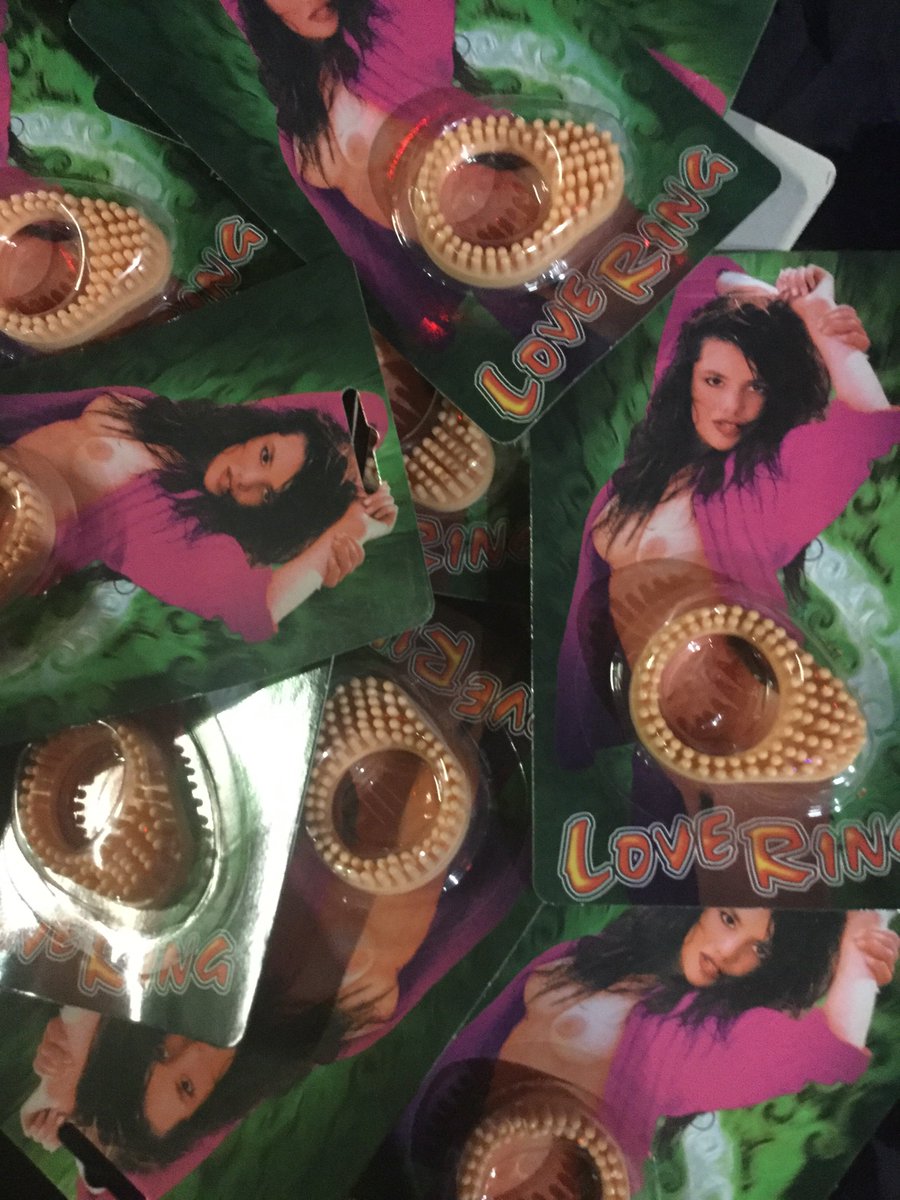 BBBAltFetBazaar's tweet photo. Free on the door @BBBFetishBazaar
Until supply runs out
#firstcomeFirstHave π
#PenisRings https://t.co/72AEL7kG1M
