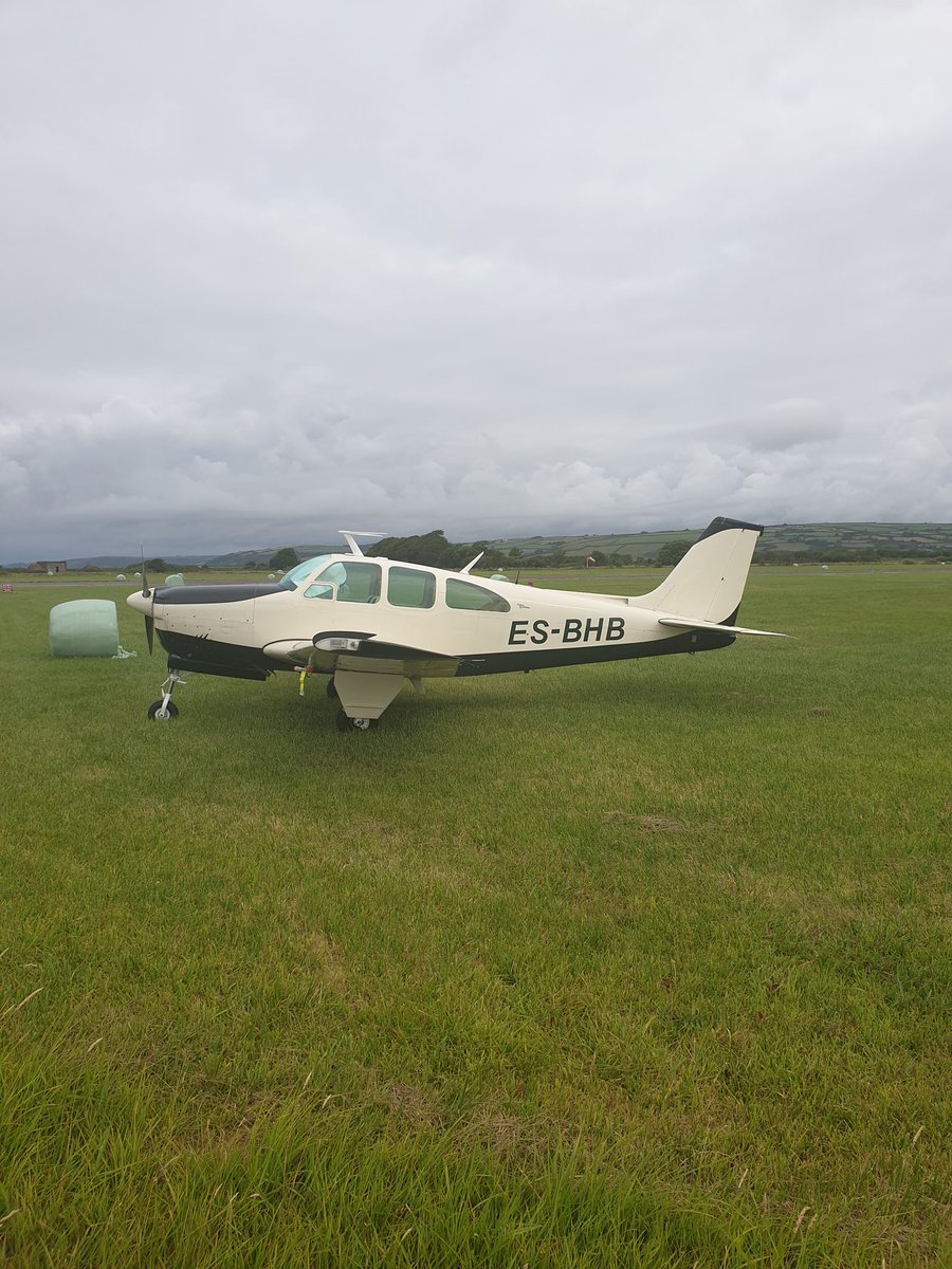 In this weekend discovering carmarthenshire is Estonian registered ES-BHB, Departing shortly <a href="/Discovercarms/">Carmarthenshire</a> @fly2wales