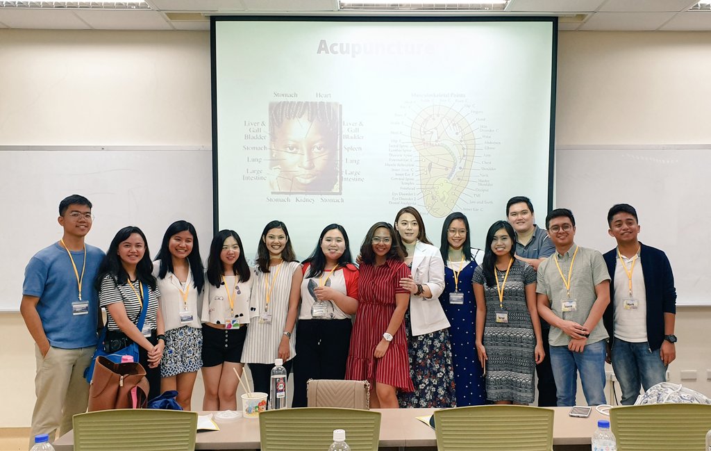 amsaphil's tweet photo. [AMSEP TAIWAN 2019] 🇹🇼
Day 1

Our AMSEP delegates learned about the different techniques in Traditional Chinese Medicine guided by Dr. Valerie Hsu.

#AMSAmazingAMSEP 
#AMSEPTWxPH2019
#OneAMSA https://t.co/yP4Qe2MNNi