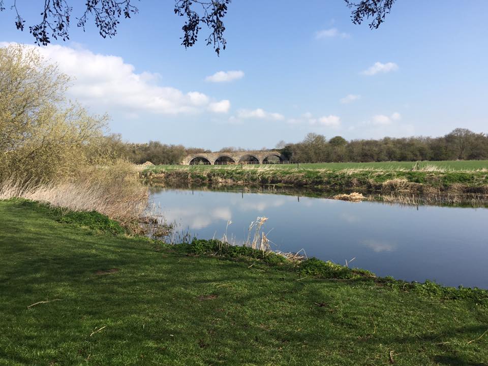 ArchesTheatre's tweet image. A handful of tickets left to our Romeo &amp;amp; Juliet 3pm matinee performed by #thewetmariners - professional Shakespeare troupe on 10th August. Grab your tickets today at just £15 each thearchestheatre.co.uk #outdoortheatre #openairtheatre #lovemk #lovetheatre @mk_citizen