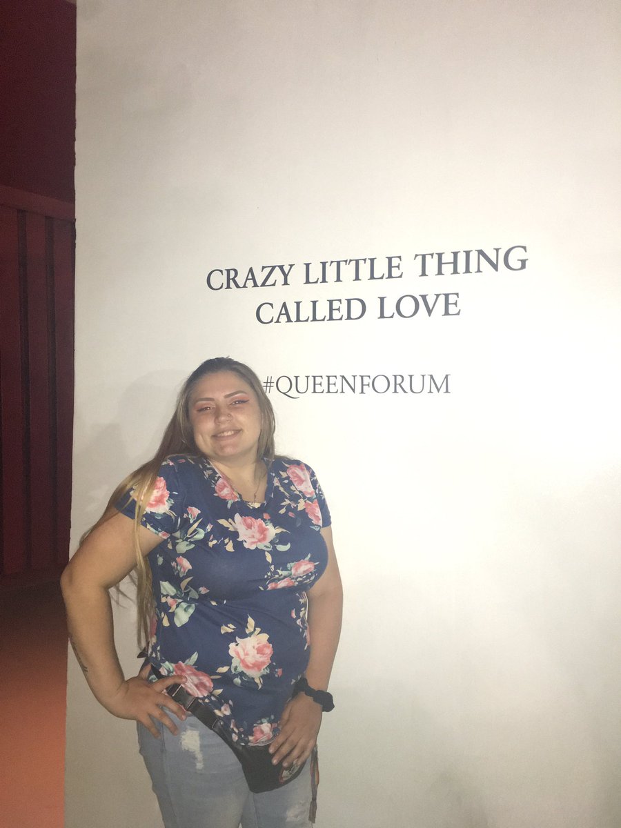 louisontheloo's tweet photo. A low quality picture for a high quality memory. #queenforum https://t.co/YbSAwrHoiD