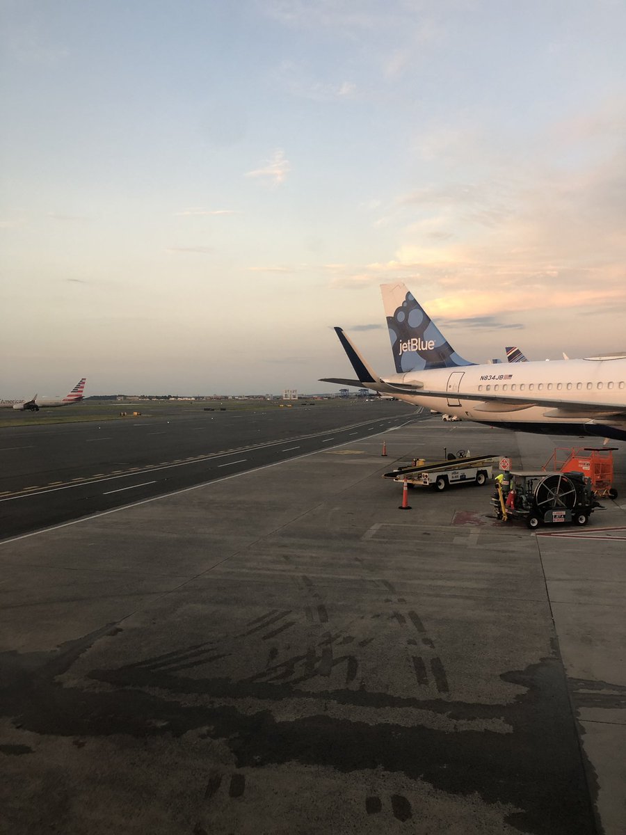 ChrisSuttmeier's tweet photo. Early morning flight out to Virginia. Looking forward to a great week of celebrating 150 years! @KappaSigmaHQ https://t.co/47fRl2Vq6o