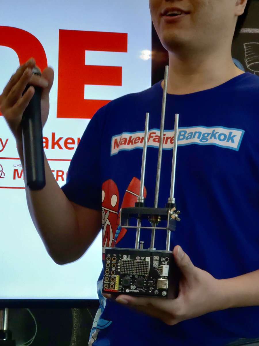 GearWalker's tweet photo. New #kidbright #esp32 #DLP #3Dprinter prototype from #pim3d here in Thailand. #kbide launch event. https://t.co/M7mK67pnpl