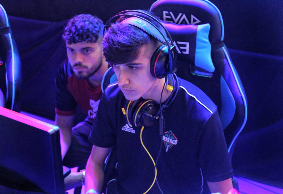 Connect To Play tweet media