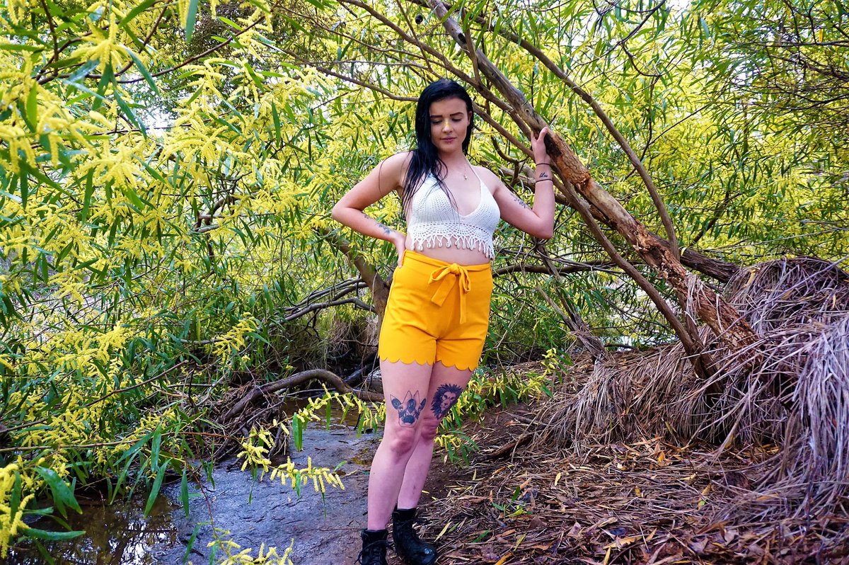 Picture56241865's tweet photo. More shots from today 🤗
•
•
•
#photography #model #perthgirl #lesmurdie #zigzags #sony #windy #tattoos #beautiful #photographerlife #pictureperfectphotography #photo #potrait #nature #photoshoot https://t.co/QiFz19ttp9