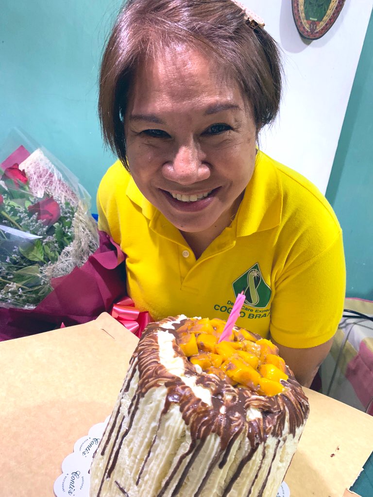 dfnica's tweet photo. 57th year!! Thank you Lord for Mom's life. Appreciate her so much. https://t.co/H7EL5CdI5L