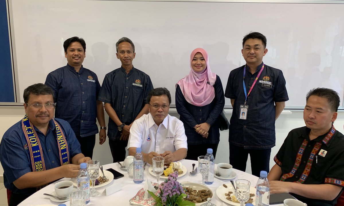 Sulaiman_Ismail's tweet photo. Suasana sekitar Majlis Perasmian Kolej Komuniti Tambunan Sabah oleh YAB Ketua Menteri Sabah. @AdminPpk2 https://t.co/vuQ3TbqsnE