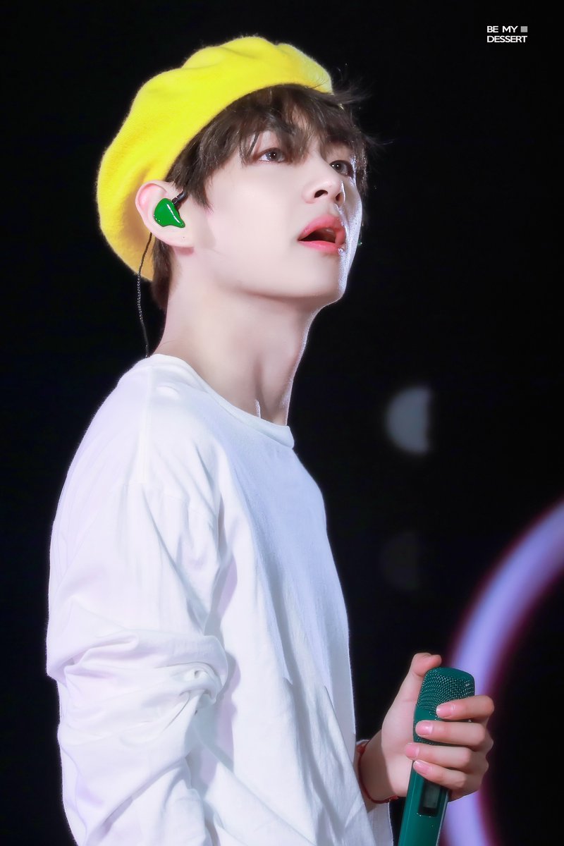_SweetenerV's tweet photo. 190504 Stars shining in your eyes💫
#TAEHYUNG #뷔 #BTSV #V
#김태형 #태형 #방탄소년단뷔 @BTS_twt https://t.co/R1XHwsnHjE