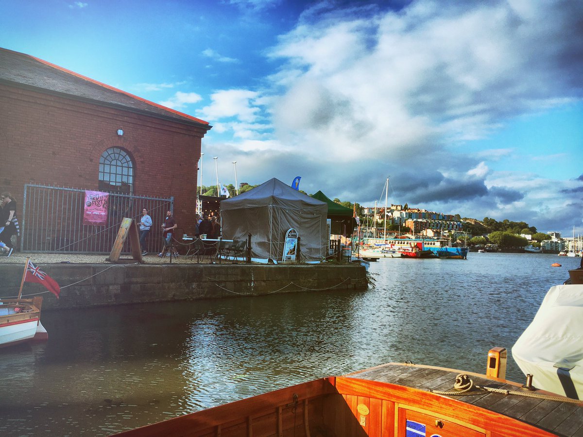 BCSRnewsfeed's tweet photo. It’s been an amazing weekend on the the water for all our crews. Enjoying the sights, sounds &amp; smells of #BristolHarbourFestival2019 #rowingkeepsyougoing https://t.co/oYgbXXYHYO