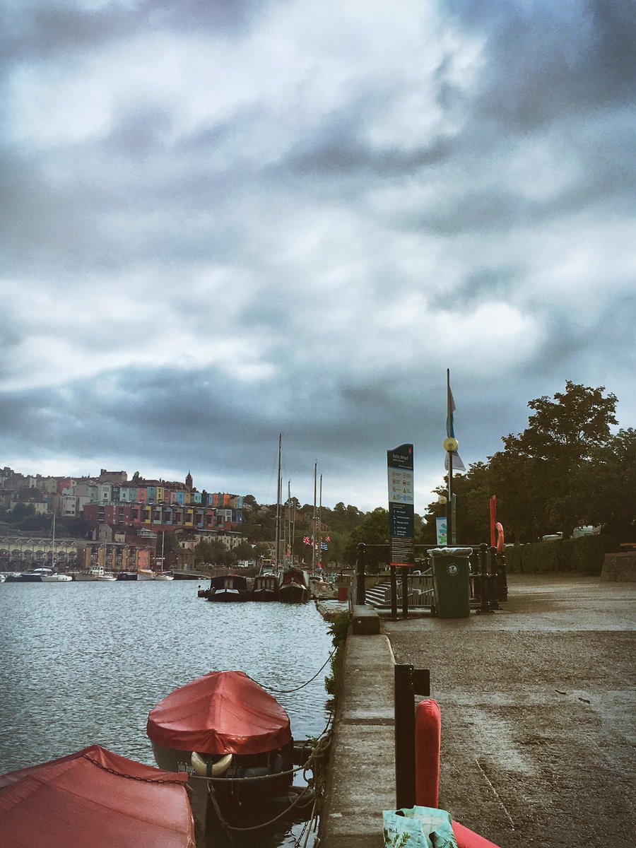 BCSRnewsfeed's tweet photo. It’s been an amazing weekend on the the water for all our crews. Enjoying the sights, sounds &amp; smells of #BristolHarbourFestival2019 #rowingkeepsyougoing https://t.co/oYgbXXYHYO