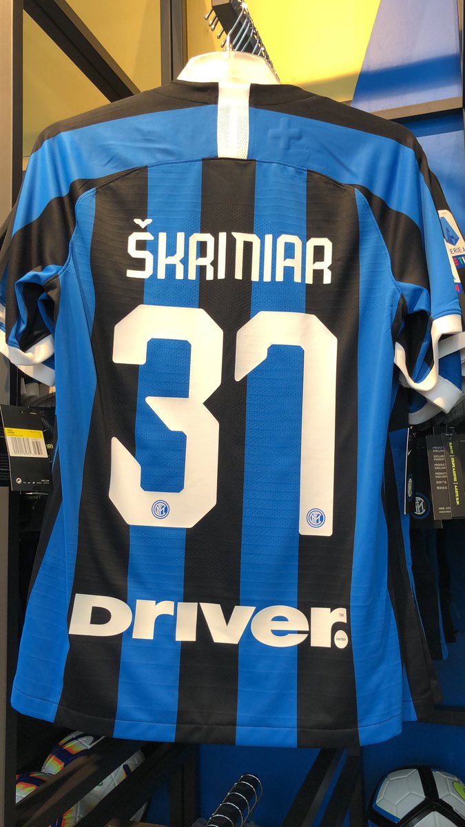 MilanoMercato's tweet photo. في بلد الدفاع يبرز اسم سكرينيار https://t.co/dK05z7XHgk