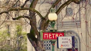 guide2travel's tweet photo. Paris you can’t find on Instagram. Go beyond the most photographed places and enjoy Paris as locals do. Flâner à Paris is the best way to explore the French capital #Paris #parisonfoot #exploringparis #travel https://t.co/W3FOLqoKZB via @TravelingBytes https://t.co/GwhFQiYgfO