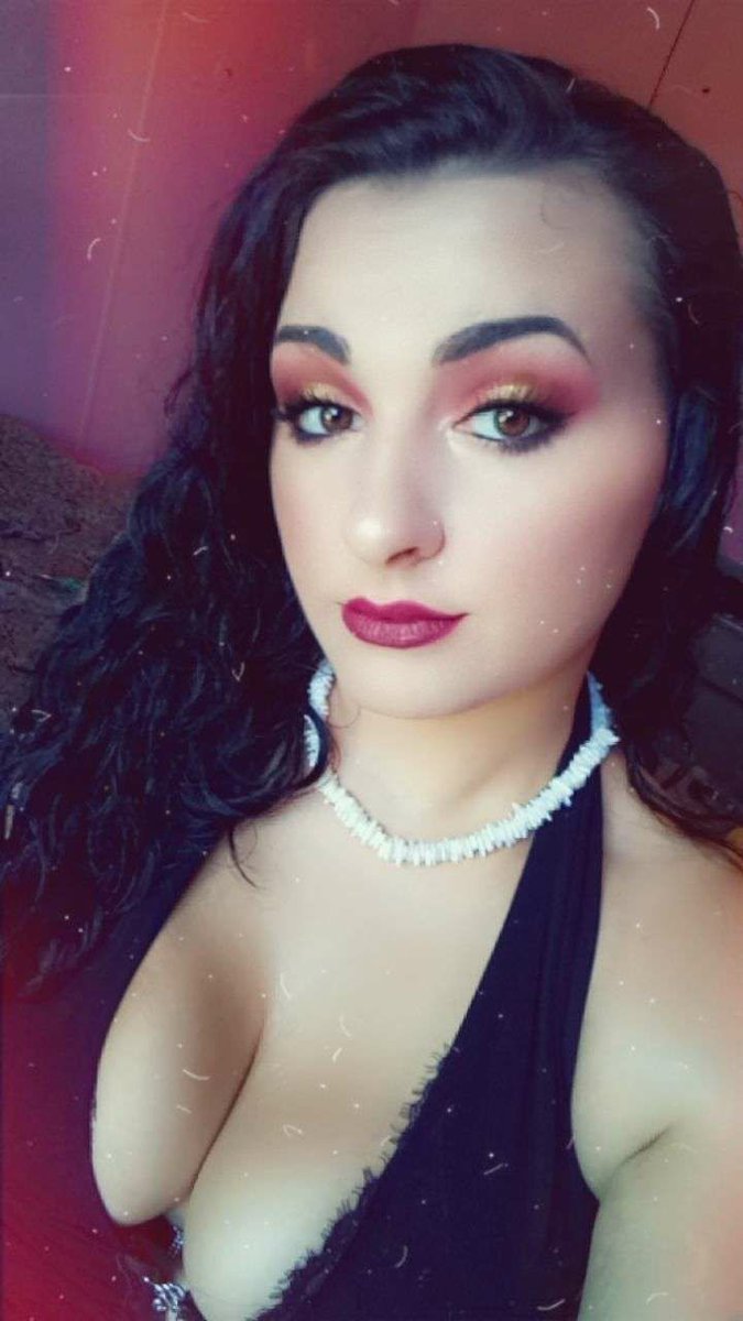gypsywitch23's tweet photo. more FOLLOWERS i get. MORE DIRTY RISQUÉ CONTENT POSTED HERE! 
#MTVHottest #followme #follow4follow #followback #milf #beautiful #divorcè #beautifulwoman #bigboobfansite #MostRequestedLive #premiumsnap #webcamming #redlips #beautifuleyes #browneyes #browneyedgirl  #findomgodess https://t.co/3VxL1WF7Xy