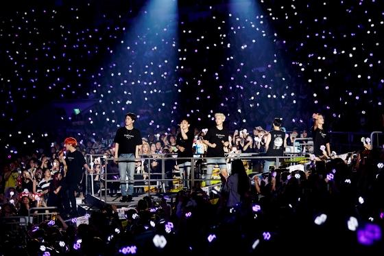 novizang__'s tweet photo. AUU AAHH GUA PUSING ...
#BAEKHYUN #YEOL #5SEHUN #JONGKAI #JONGCHEN #SUHO
#EXplOrationinSeoulDay3 https://t.co/YAfYzAtMOW