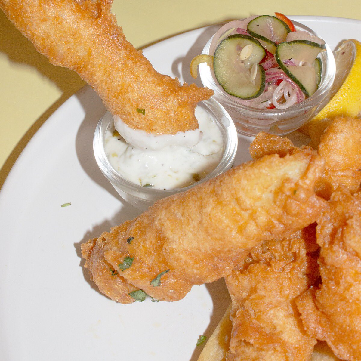 sunniescafe's tweet photo. dip all you want 😋 try our fish and chips! beer-battered fish fillet, french fries and tartar sauce #sunniescafe https://t.co/vitE6fQ3O2