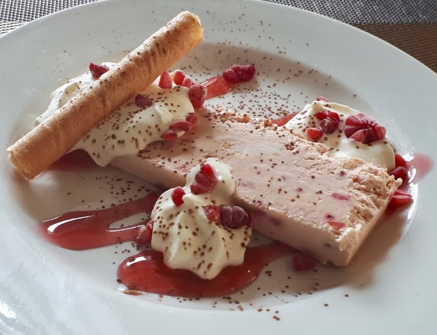 The Milbourne Arms tweet media