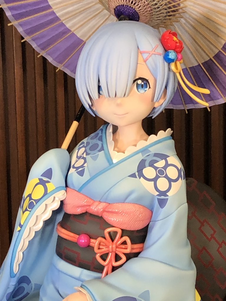 くんひろ まつうらひろよし A Twitteren レム浮世絵 等身大フィギュアあったwww お値段3万 税別 こ会場にあったのはいのりんのサインついてるからプレミアもんだなw T Co Xrama3311y Twitter