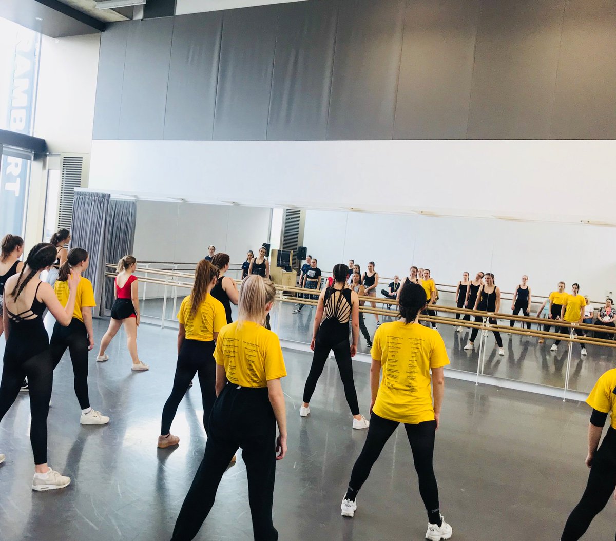 HampshireYouthDance tweet media