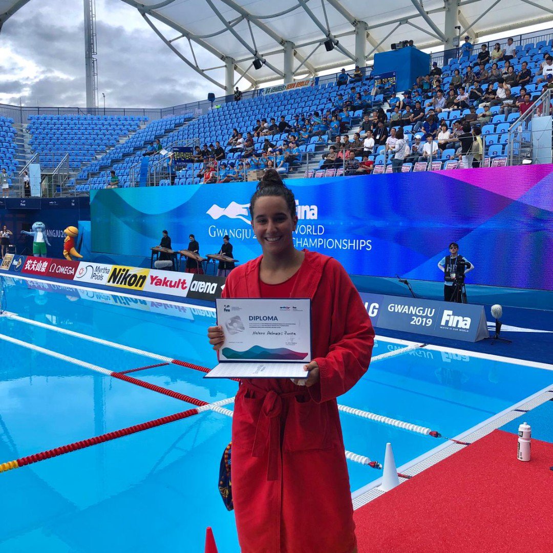 CEMediterrani's tweet photo. Helena Dalmases jugadora de #waterpolo del #CEMediterrani, subcampiona del #WPBeach disputat al Mundial de Gwangju.
https://t.co/dH7UIg6UTz https://t.co/D8eJ7Eo8f4