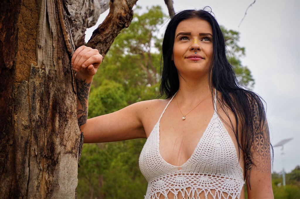 _Sam_Hassett_'s tweet photo. @ElainaPickles 𝗣𝗵𝗼𝘁𝗼𝗴𝗿𝗮𝗽𝗵𝘆 𝗶𝘀 𝗺𝘆 𝗮𝗿𝘁 &amp; 𝗮𝗯𝘀𝗼𝗹𝘂𝘁𝗲 𝗽𝗮𝘀𝘀𝗶𝗼𝗻 ✨ 
𝗜𝘁𝘀 𝘀𝗼 𝘀𝗮𝘁𝗶𝘀𝗳𝘆𝗶𝗻𝗴 𝗮𝗻 𝗿𝗲𝗹𝗮𝘅𝗶𝗻𝗴❤️
@Picture56241865 https://t.co/hvc9DvOPiO