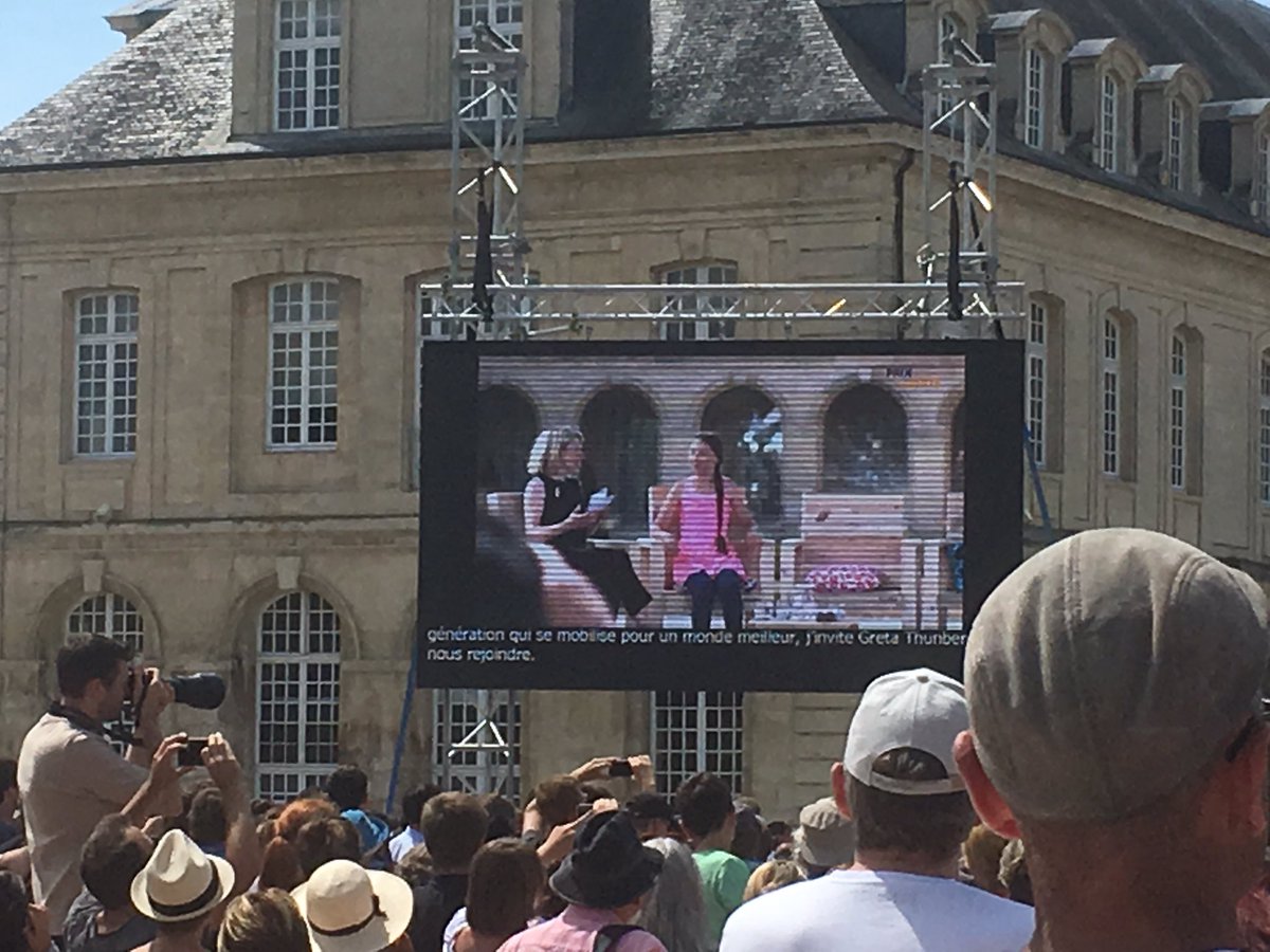 Beaucoup de monde venu écouter <a href="/gretathunberg/">Greta Thunberg</a> #fridaysforfuture à <a href="/regionnormandie/">Région Normandie</a> avec <a href="/Herve_Morin/">Hervé Morin</a>