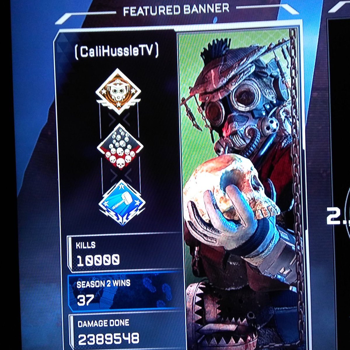 AGrandeCali's tweet photo. Made my way to the 10k kills club. Hard work pays off #Comingtofacebookstreaming #apex #ApexLegends #ApexLegendsフレンド募集  #bloodhound #ps4 #consoleplayer https://t.co/RJ3delLrk0