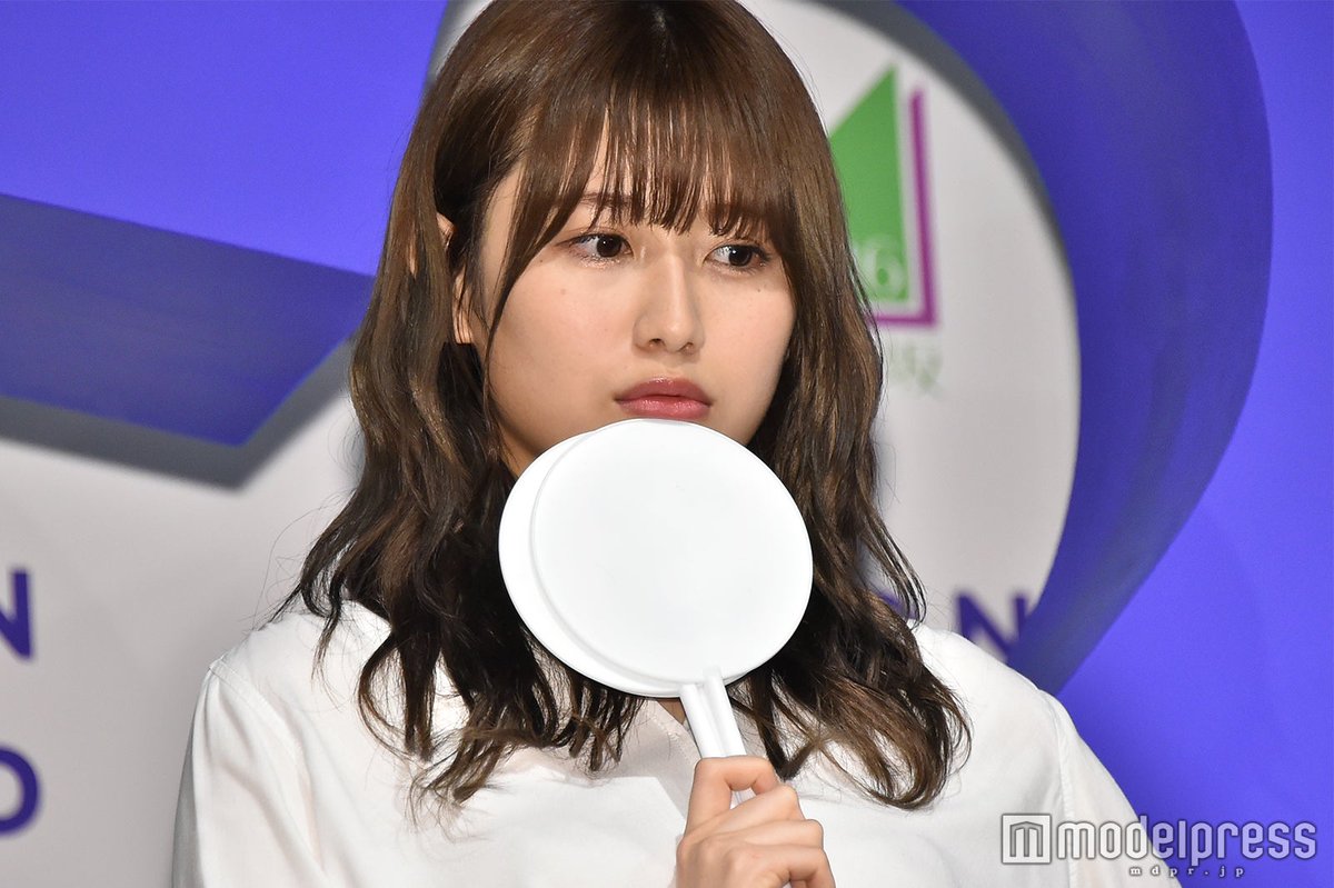 Twitter இல パステルしこめ 2nd ツウィ涙袋シャドウとして人気のゴージャス姉妹 専属メイクのソオクは アイドルの涙袋メイクにこれを紹介しました 欅坂46守屋茜など日本のアイドルも愛用中です 細かいゴールドラメが透明感を与えます シャンパンピンクが肌