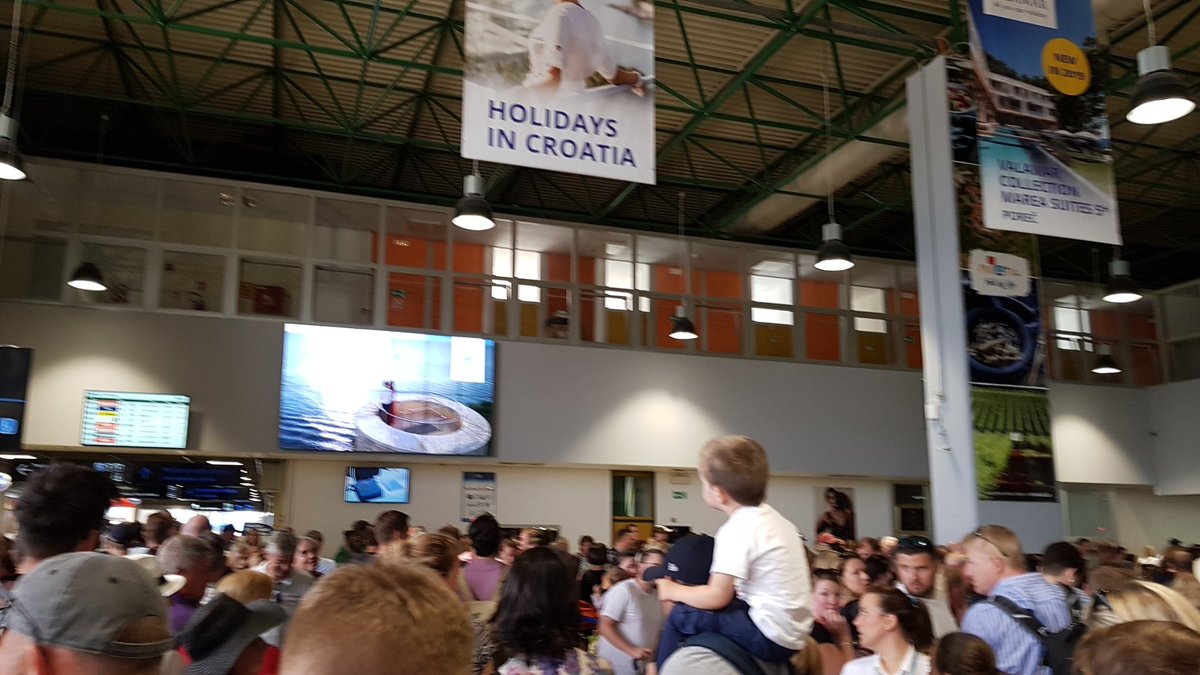 Disgraceful organisation at pula airport! 60 minutes and still no where near security! <a href="/airportpula/">pulaairport</a> <a href="/jet2tweets/">Jet2tweets</a>