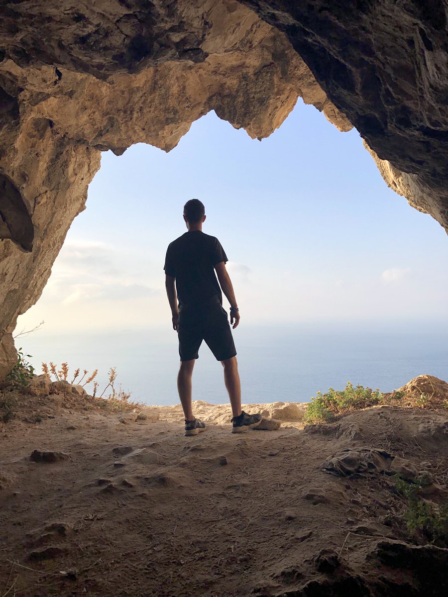 AndyBaller16's tweet photo. The Rock of Gibraltar⛰ ticked off the list! ✔️ saw some amazing views, 100% worth getting up at 5am 👌🏻 https://t.co/iFctyJ7EnM