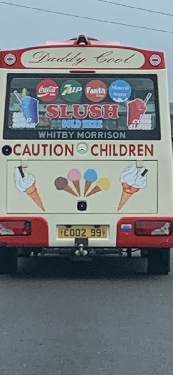 mrkishorpatel's tweet photo. How cool is this plate! @Regtransfers #icecream #flake99 @DietCoke @CocaCola_GB https://t.co/NFMfXjZ9zl